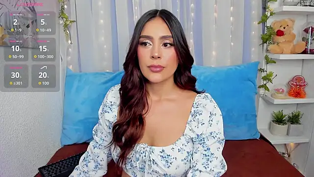 HazzelGray online show from 10-17-25, 03:58