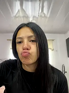 hannahb-e online show from 10-30-25, 08:20