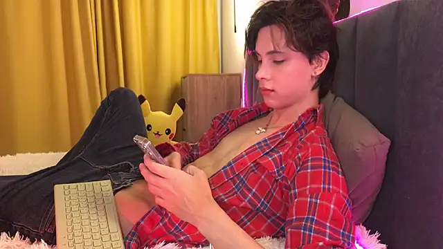 k0sta  online show from 03-05-25, 10:33