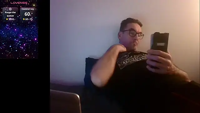 Snapshot of francky-libertin chatting on 11-14-25, 09:13 francky-libertin online show from 11-14-25, 09:13