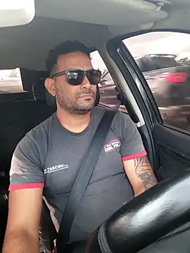 hecwil8 online show from 11-06-25, 11:22