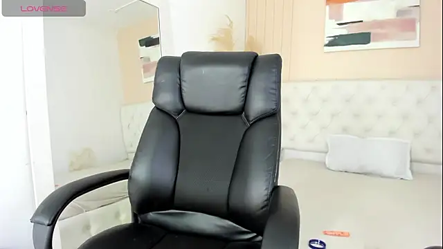 shenielxx online show from 09-25-25, 01:37