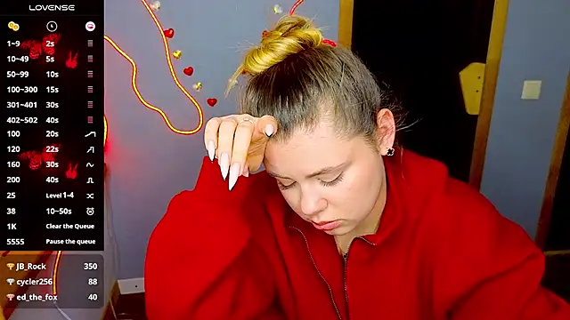 IsabellaBler online show from 02-17-25, 06:31