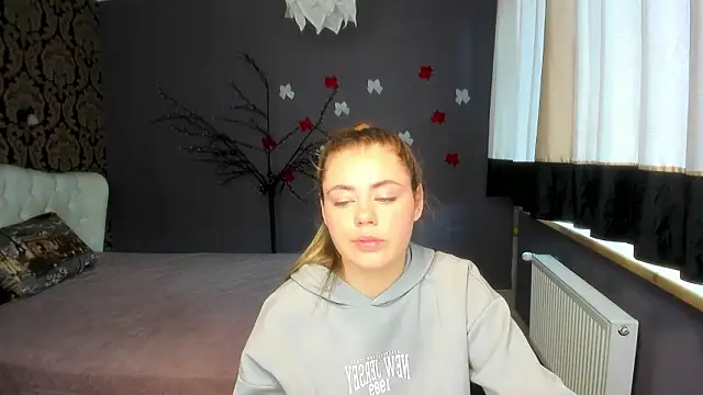 IsabellaBler online show from 02-27-26, 01:00