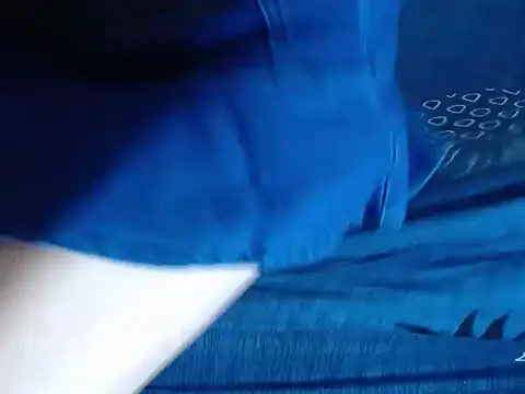 Snapshot of 69loveme09 chatting on 03-01-25, 01:43 69loveme09 online show from 03-01-25, 01:43