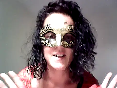 Snapshot of Masquegirlmysterious chatting on 09-29-25, 12:43 Masquegirlmysterious online show from 09-29-25, 12:43