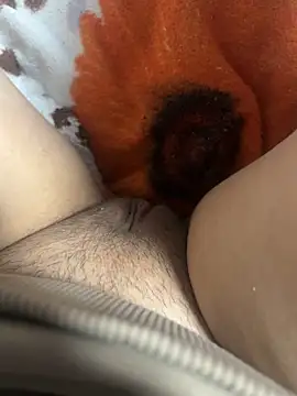 Snapshot of Angel__lika chatting on 02-14-25, 10:14 Angel lika online show from 02-14-25, 10:14