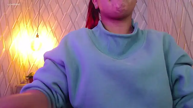 NicolleTaylor online show from 02-04-25, 03:11