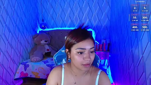 NicolleTaylor online show from 10-09-25, 02:42