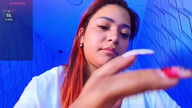 NicolleTaylor online show from 11-11-25, 02:00