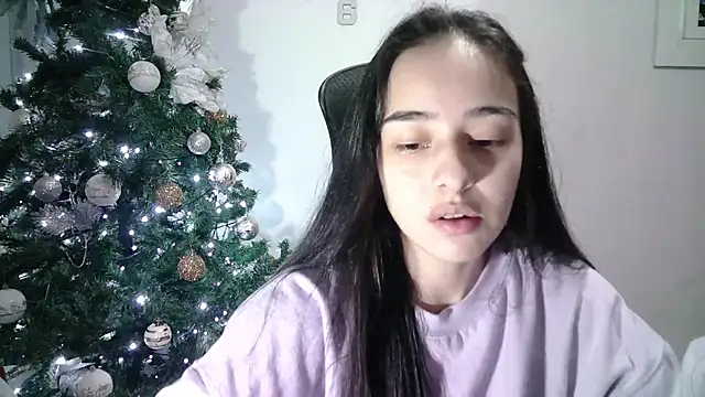 Snapshot of aineangeel chatting on 01-13-25, 11:49 aineangeel online show from 01-13-25, 11:49