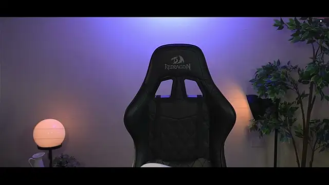 SrLuis18 online show from 01-24-25, 01:13