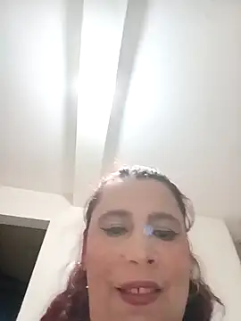 Snapshot of MarthinaBaker chatting on 09-11-25, 04:12 MarthinaBaker online show from 09-11-25, 04:12