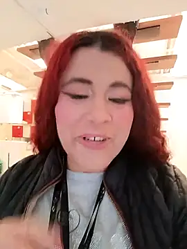 Snapshot of MarthinaBaker chatting on 11-17-25, 12:33 MarthinaBaker online show from 11-17-25, 12:33