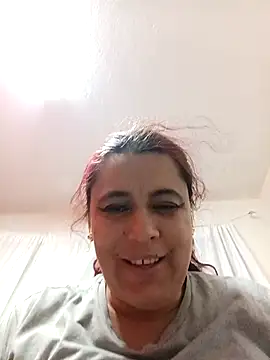 Snapshot of MarthinaBaker chatting on 11-20-25, 12:44 MarthinaBaker online show from 11-20-25, 12:44