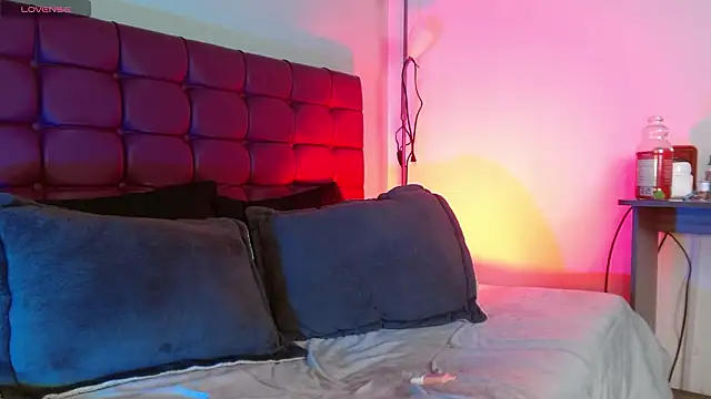 megan lover online show from 03-16-26, 12:17