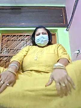 Snapshot of kunjan789 chatting on 02-08-25, 02:04 kunjan789 online show from 02-08-25, 02:04