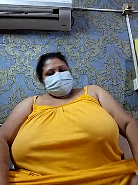 Snapshot of kunjan789 chatting on 09-25-25, 06:00 kunjan789 online show from 09-25-25, 06:00