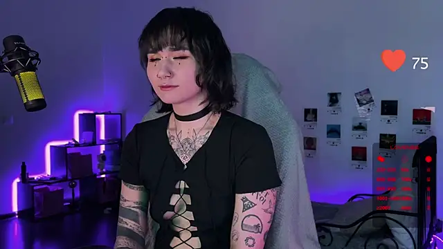 deadlysweet online show from 02-16-25, 01:03