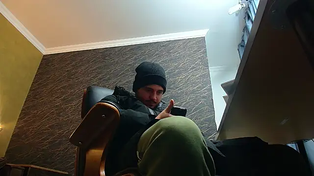 JoshKnights online show from 12-17-25, 05:57