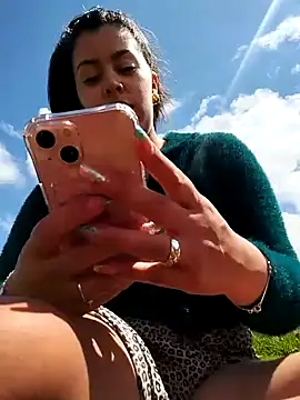 Snapshot of Emily_Wane chatting on 12-06-24, 05:11 Emily Wane online show from 12-06-24, 05:11