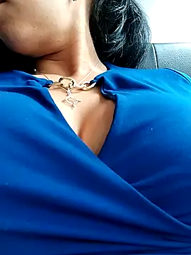 Snapshot of Emily_Wane chatting on 09-08-25, 04:39 Emily Wane online show from 09-08-25, 04:39