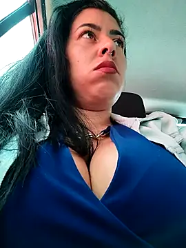 Snapshot of Emily_Wane chatting on 10-04-25, 02:48 Emily Wane online show from 10-04-25, 02:48