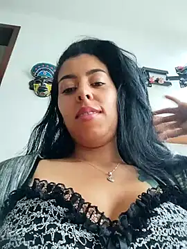 Snapshot of Emily_Wane chatting on 11-21-25, 04:05 Emily Wane online show from 11-21-25, 04:05