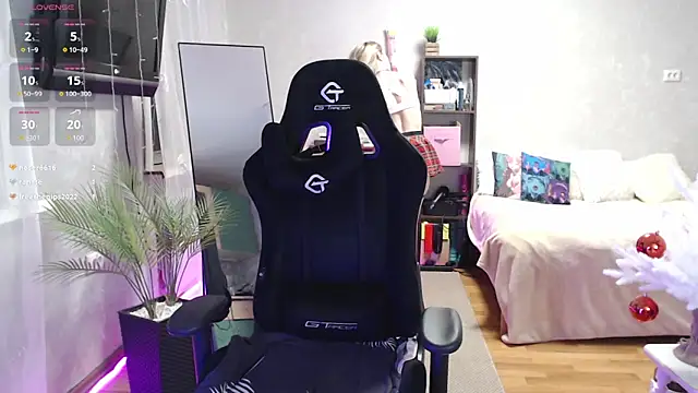 Little Soph online show from 12-27-24, 12:07