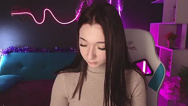 YasmineWest online show from 12-27-24, 12:12