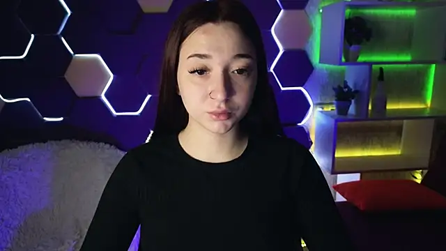 YasmineWest online show from 12-28-24, 01:39