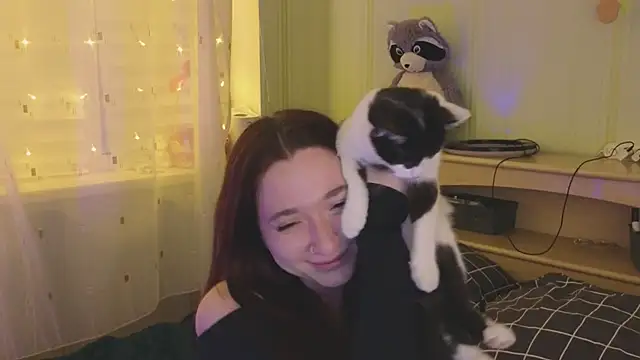 YasmineWest online show from 02-24-25, 07:11