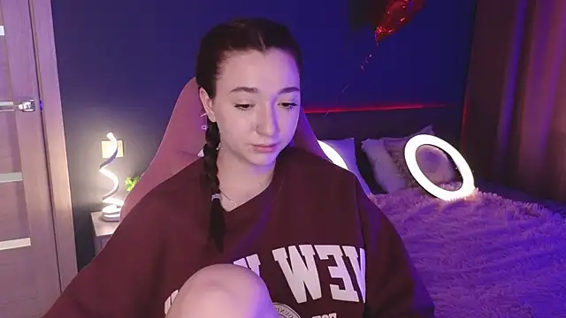 YasmineWest online show from 03-05-25, 07:16