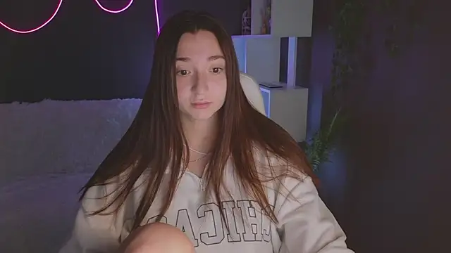 YasmineWest online show from 10-02-25, 01:23