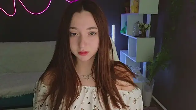 YasmineWest online show from 10-12-25, 01:37