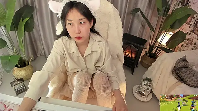 Minami 686 online show from 02-11-25, 02:25