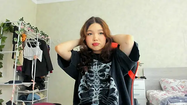 Snapshot of wastforu chatting on 02-11-25, 07:12 wastforu online show from 02-11-25, 07:12