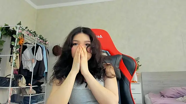 Snapshot of wastforu chatting on 02-24-25, 07:55 wastforu online show from 02-24-25, 07:55