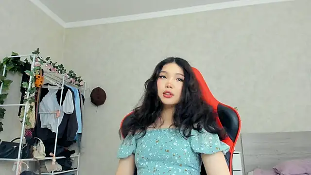 Snapshot of wastforu chatting on 02-24-25, 10:59 wastforu online show from 02-24-25, 10:59