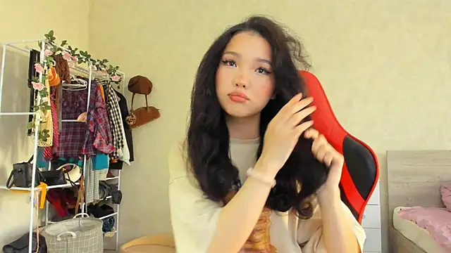 Snapshot of wastforu chatting on 10-20-25, 06:47 wastforu online show from 10-20-25, 06:47