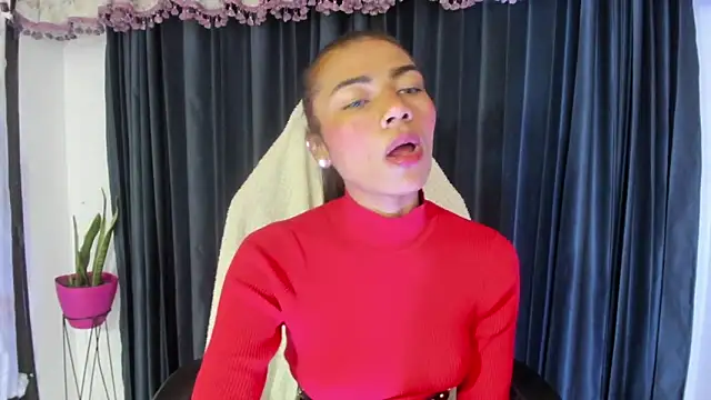 Snapshot of Lilithsabeth chatting on 01-25-25, 02:37 Lilithsabeth online show from 01-25-25, 02:37