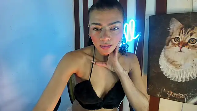 Snapshot of Lilithsabeth chatting on 09-15-25, 10:10 Lilithsabeth online show from 09-15-25, 10:10