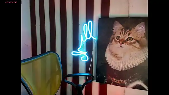 Snapshot of Lilithsabeth chatting on 09-20-25, 09:27 Lilithsabeth online show from 09-20-25, 09:27