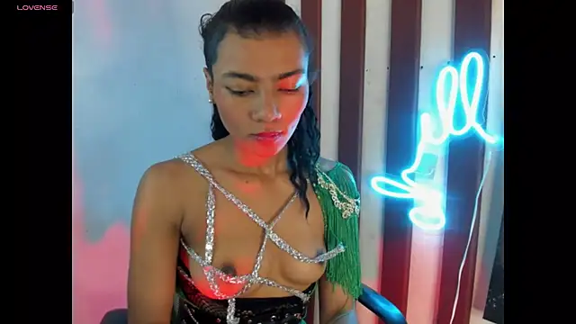 Snapshot of Lilithsabeth chatting on 09-23-25, 11:08 Lilithsabeth online show from 09-23-25, 11:08