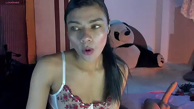 Snapshot of Lilithsabeth chatting on 10-27-25, 11:41 Lilithsabeth online show from 10-27-25, 11:41