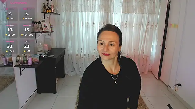 Snapshot of lollita_23_ chatting on 03-11-25, 09:15 lollita 23  online show from 03-11-25, 09:15