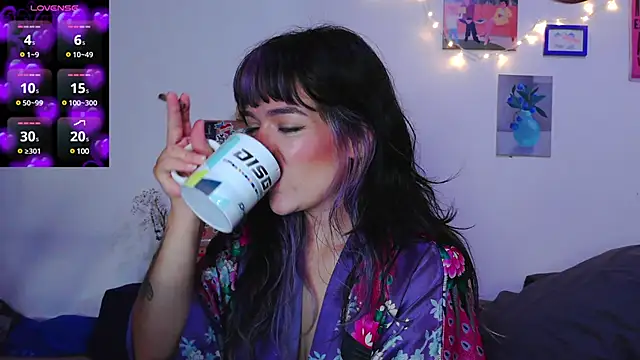 Snapshot of purple_em69 chatting on 12-14-24, 10:45 purple em69 online show from 12-14-24, 10:45