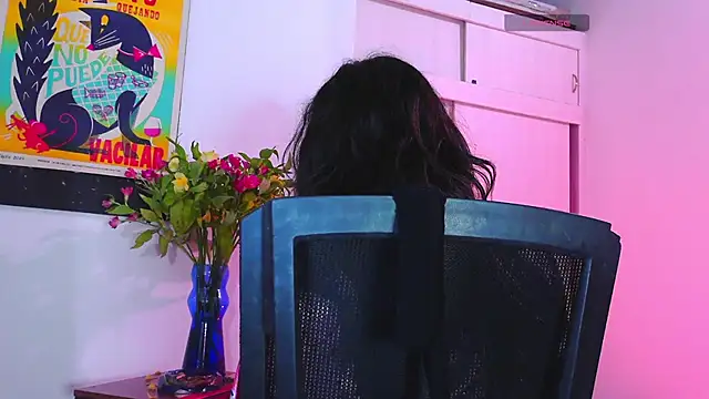 Snapshot of purple_em69 chatting on 03-19-25, 08:45 purple em69 online show from 03-19-25, 08:45