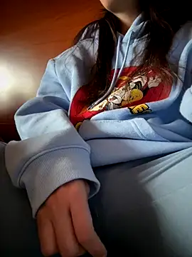 Snapshot of rossana99_ chatting on 10-05-25, 09:40 rossana99 online show from 10-05-25, 09:40