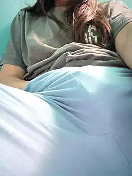 Snapshot of rossana99_ chatting on 10-12-25, 12:59 rossana99 online show from 10-12-25, 12:59